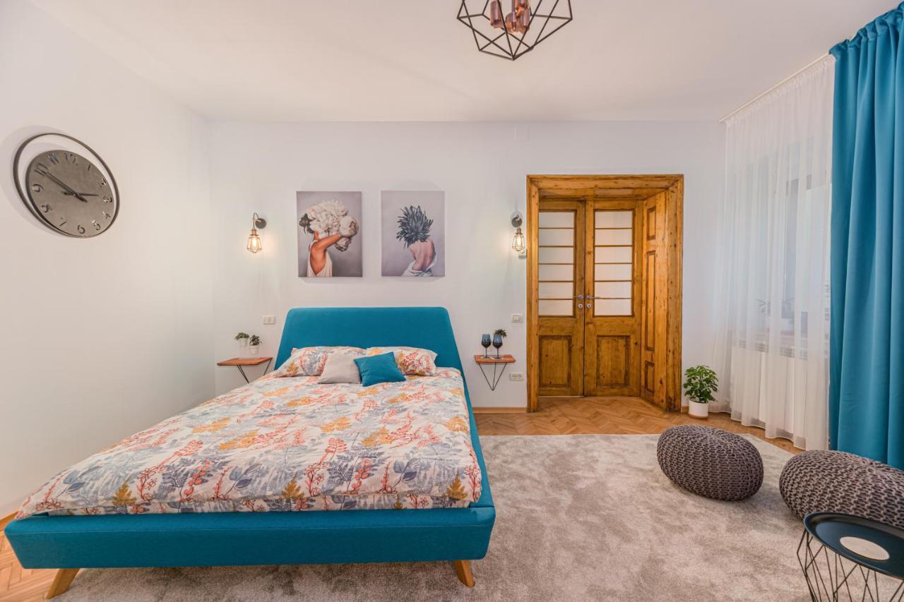 Garden Hideout - Central Apartment Braşov Dış mekan fotoğraf
